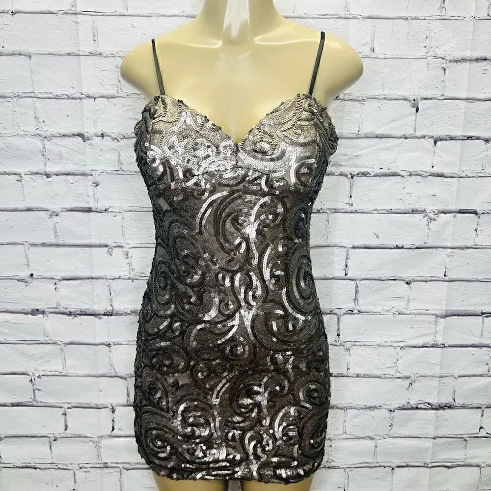 City Studio Womens Silver Metallic Sweetheart Sequin Mini Dress Size 5